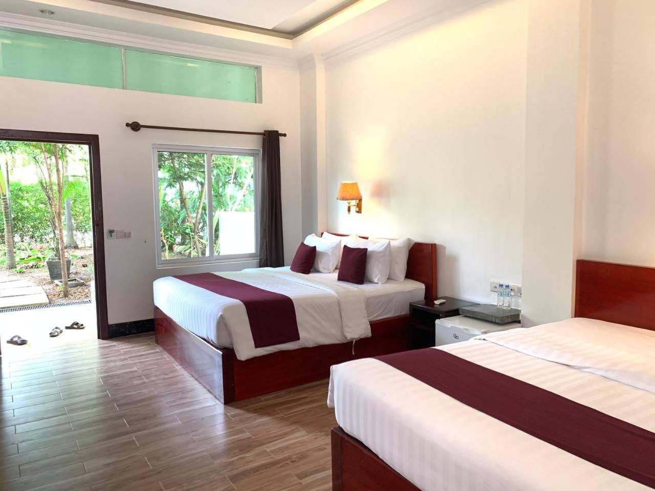 Lucky Garden Boutique Hotel Siem Reap Bagian luar foto